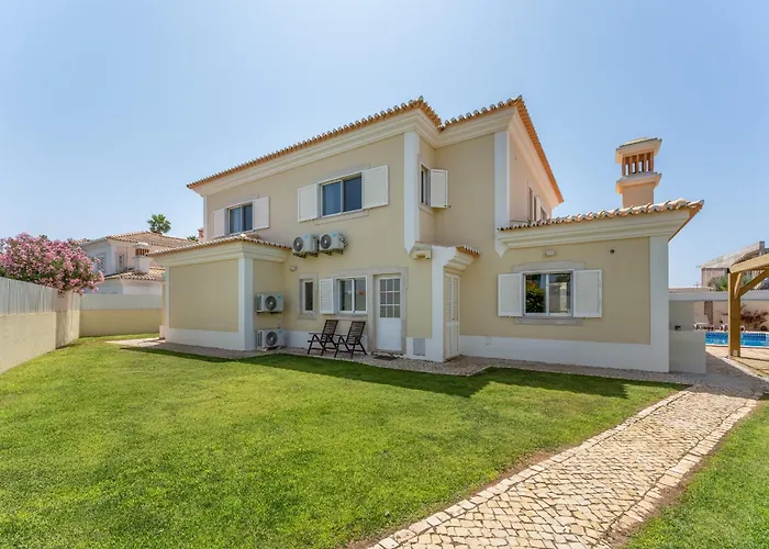 Castelo By Algarve Holidays