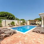 Castelo By Algarve Holidays Vila *