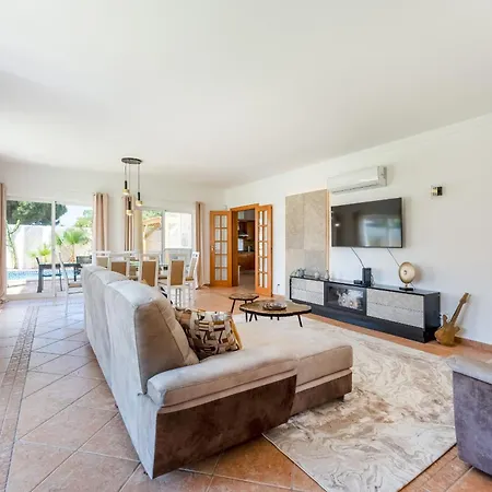 Castelo By Algarve Holidays *